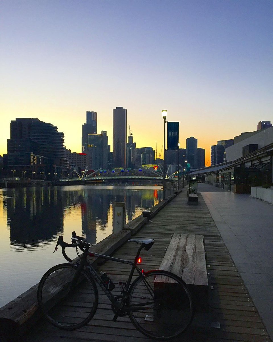 Andyyyue's tweet photo. Be seen,more safety. 

#bike #bikerlifestyle #bicycle #biker #Magicshine #bikelight #taillights #beseen https://t.co/tGvEVVbuAL
