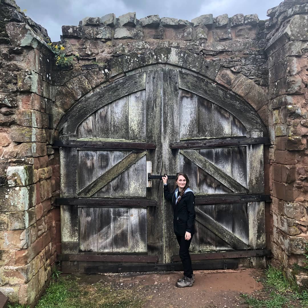 therage2live's tweet photo. What could be hiding behind this magical door? 😍
#historicengland #visitengland #englishheritage #surroundedbybeauty #castlehunting #exploredreamdiscover #daretoadventure #ragetolive https://t.co/qG1QTFgTaN