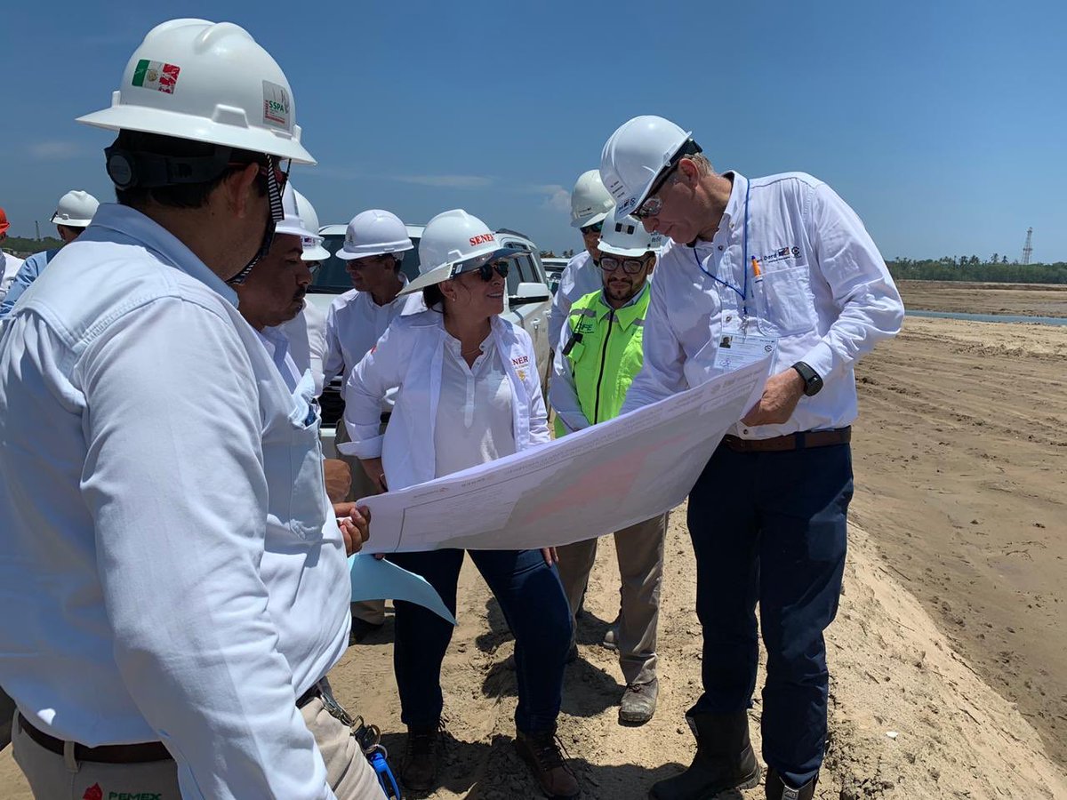 rocionahle's tweet photo. Dando puntual seguimiento al programa establecido en Dos Bocas en Paraíso, Tabasco. 
⁦@GobiernoMX⁩ https://t.co/zJ2Th6mBcK