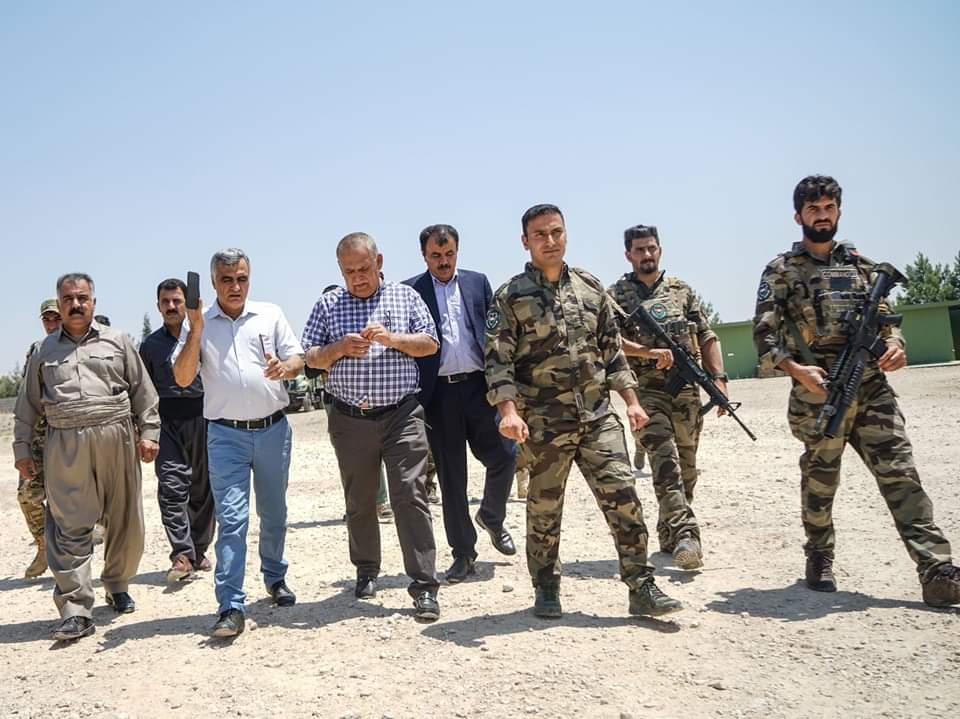 AsoMamand's tweet photo. به‌رواری 2019-8-1
سه‌ردانمان بۆ باره‌گای هێزی كۆماندۆ https://t.co/rIeAdv0T74