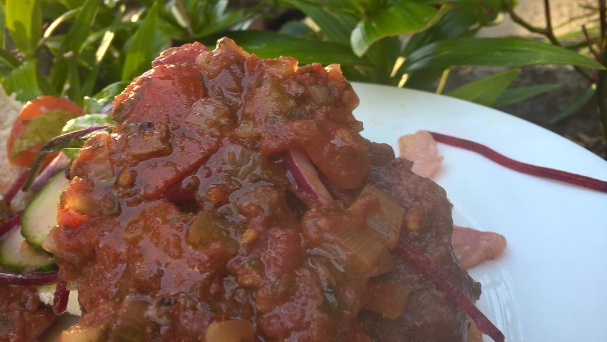 #weekend time with the BBQ #tuckin selling <a href="/trevaskisfarm/">Trevaskis Farm</a>