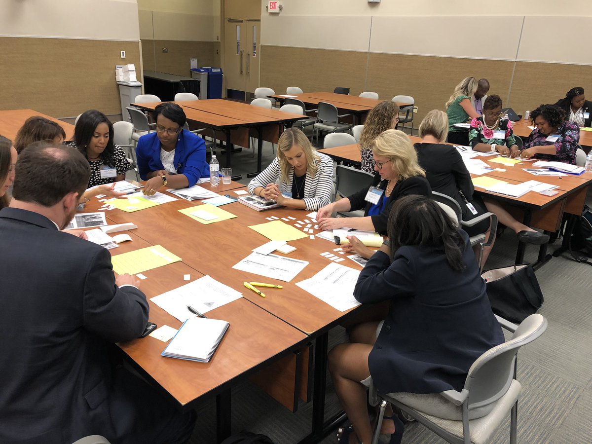 JenniferFine5's tweet image. Enjoyed giving a “Snapshot” of @WCPSS Elementary Programs with these two AWESOME Ed Leaders today! @WCPSSTeam @WakeElementary @Ms_Smith1120 @ShawnJohn_0424 #LeadWCPSS2019 #WhatStartsHereChangesEverything #EffectiveInstruction