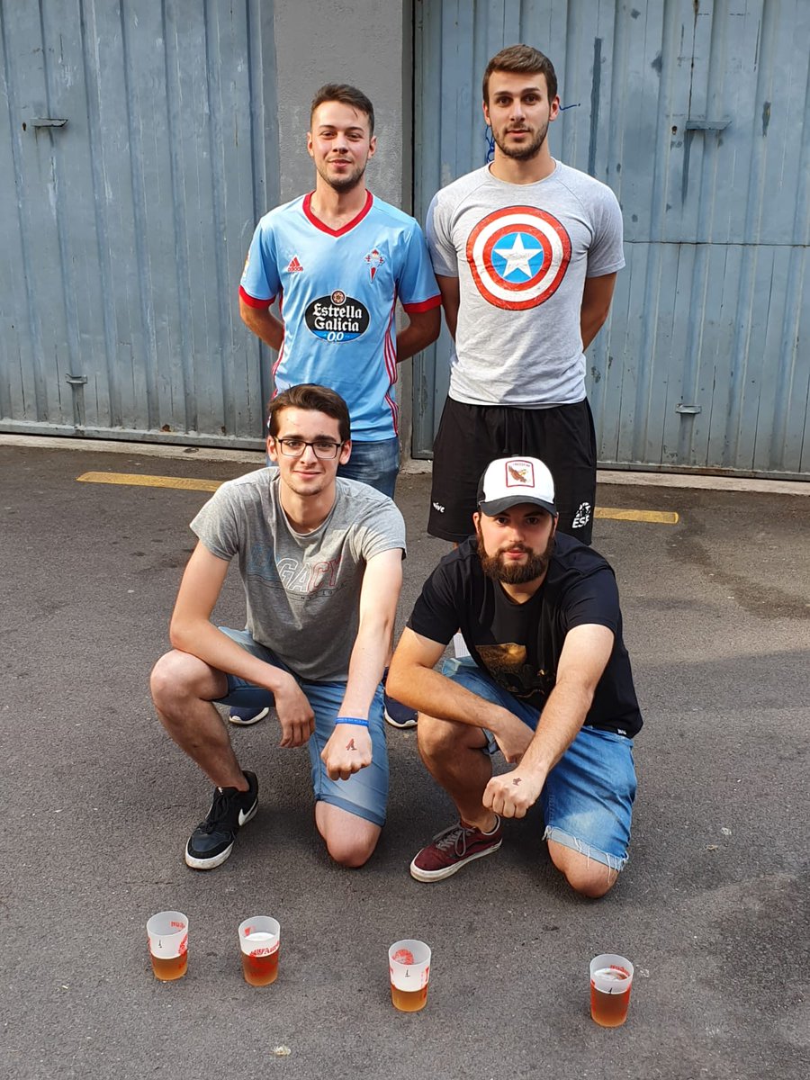 jonpe15's tweet photo. Feliz #DiaInternacionalDeLaCerveza 🍻 #KakatiTrainerasFutbolClub @KakatiSport https://t.co/mYhJouYSTu