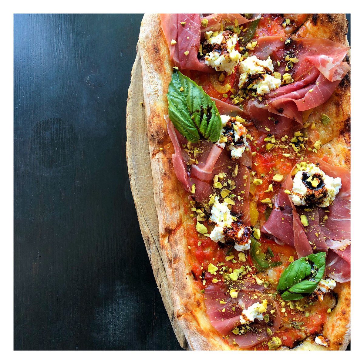 NODORestaurant's tweet photo. Tonight, feature /// Pizza ‘Lecce’: shaved Prosciutto di Parma, fresh ricotta, torn basil, fresh crumbled pistachio, finished with balsamic ‘glassa di Modena’
#NODOrestaurant 
#Junction 
#Pizza #Feature https://t.co/ZfcYrWNEap