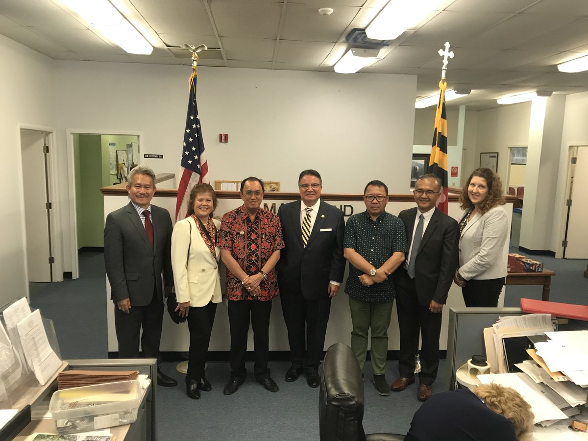This week our office had the pleasure of meeting Ambassador Mahendra Siregar at the Embassy Of the Republic of Indonesia, as well as Royke Roring, Regent of Minahasa. Both meetings were very productive in strengthening ties between Maryland and Indonesia.