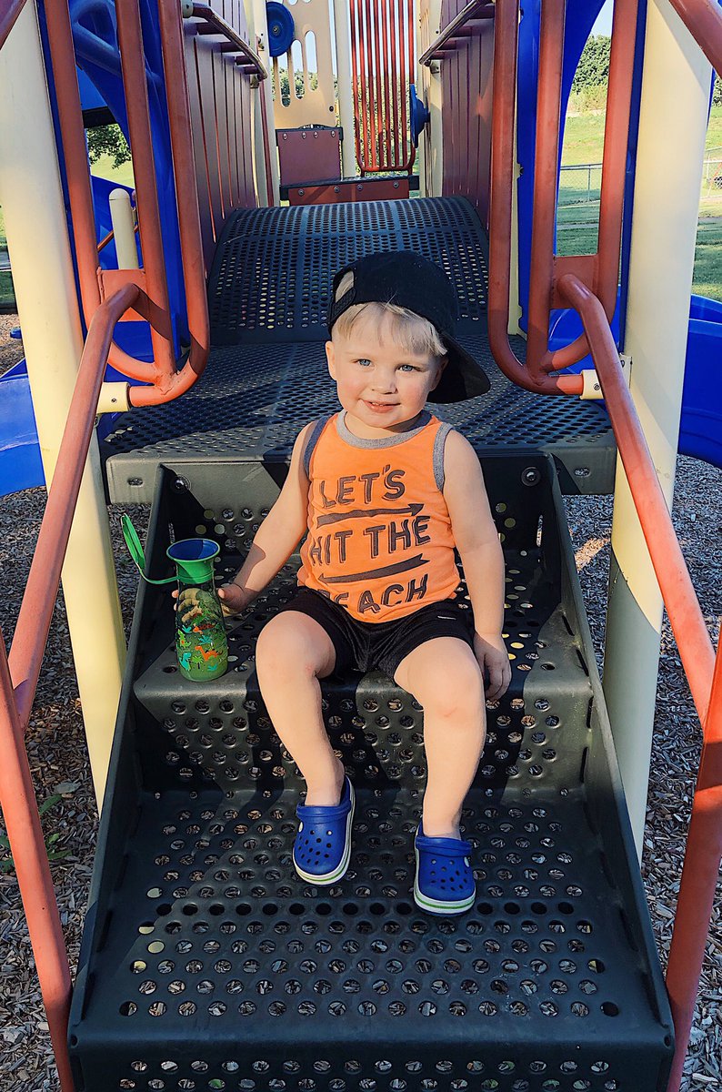 WowCup's tweet image. Let’s hit the playground at beautiful summer evenings! The sun is not as strong and the air is cool! And bring along your WOW CUP MINI 360 cup to stay hydrated and spill free on all your summertime activities!