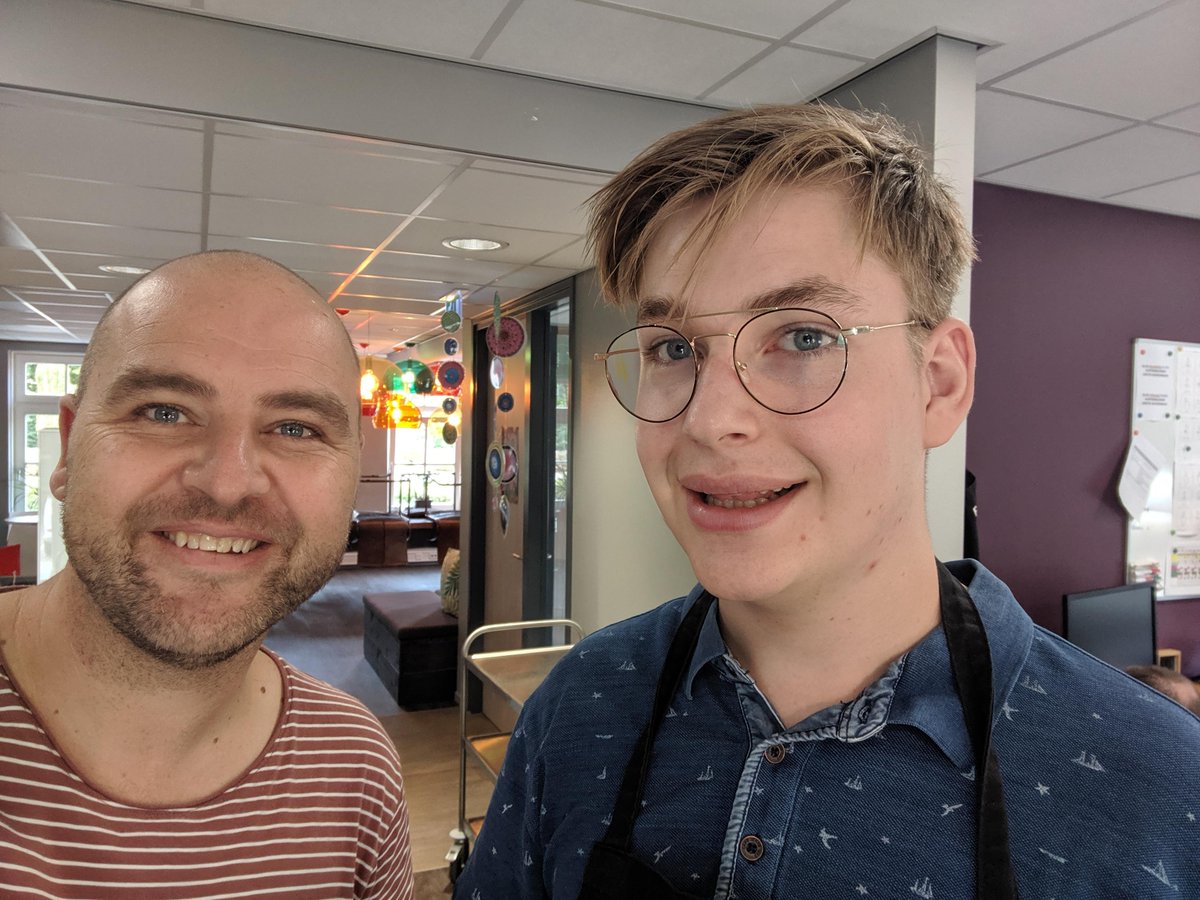 AMVreeman's tweet image. Word jij Rick's, Connie's en mijn nieuwe collega @Estinea? En wil jij ook de soep van Jurre proeven? Wij hebben een mooie uitdaging voor een #communicatieadviseur die er écht toe wil doen. #vacature #Achterhoek #Twente Lees meer: estinea.nl/werken-bij/vac…