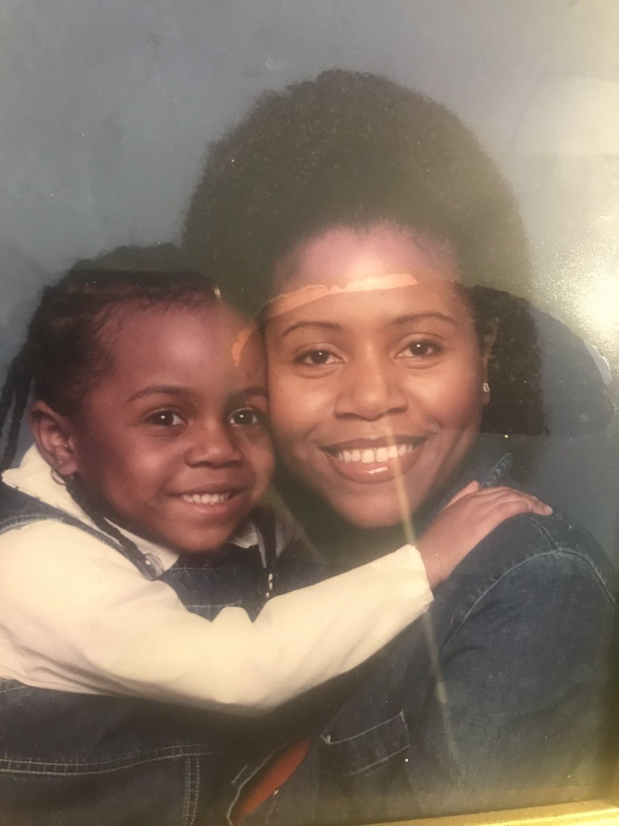 retracelleira's tweet photo. @HUCNAHS Super late! But I had to show y’all that I was the cutest lil bit🥰🥰🥰 #CNAHSRollCall #thenandnow https://t.co/6Q9ZXHLoWs