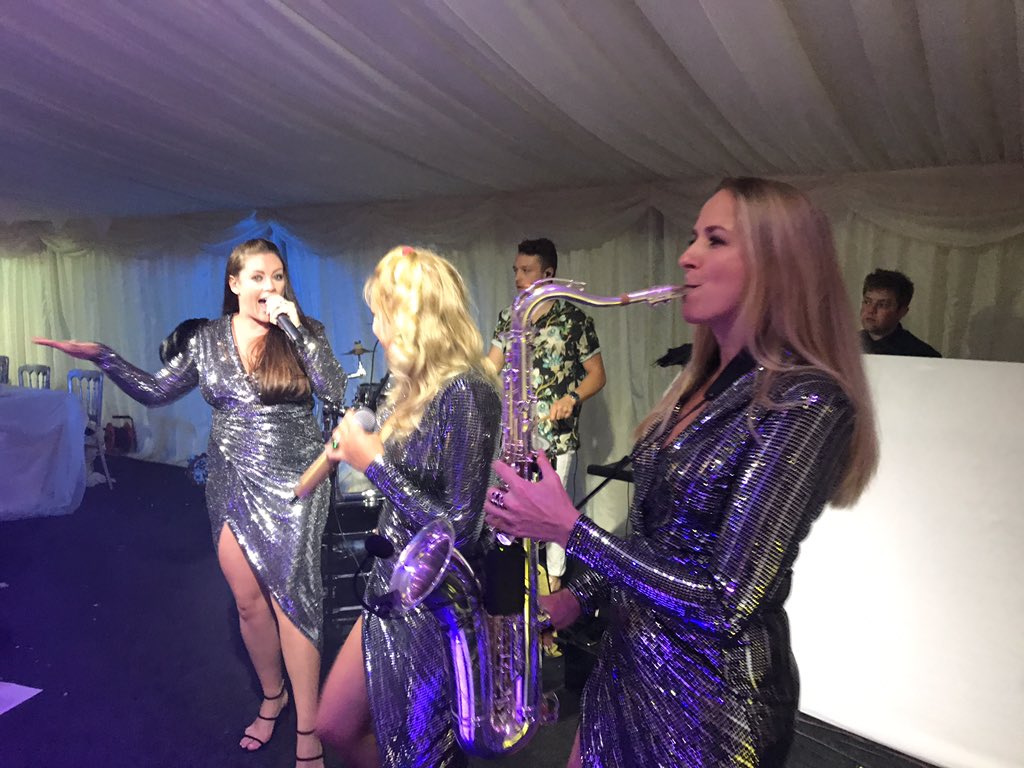 nursteadevents's tweet photo. @NursteadCourt1 tonight for Dan &amp; Kelly’s wedding with Elite band. #love #wedding #nursteadcourt https://t.co/pdRVZMt4XT