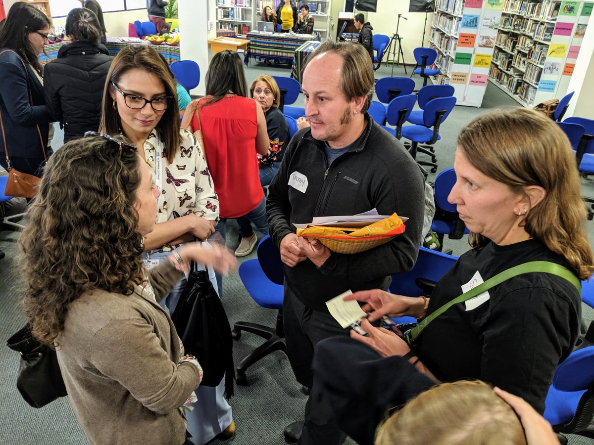 acotopaxi's tweet photo. New teachers and their families have arrived! Today we welcomed them to our community. Our HR and buddy system is doing a great job with getting them settled and ready for orientation next week #ACCommunity #buddysystem #specialtreatment #quitoisagreatplacetolive @gdelhierro71 https://t.co/vC2FiRQGPb