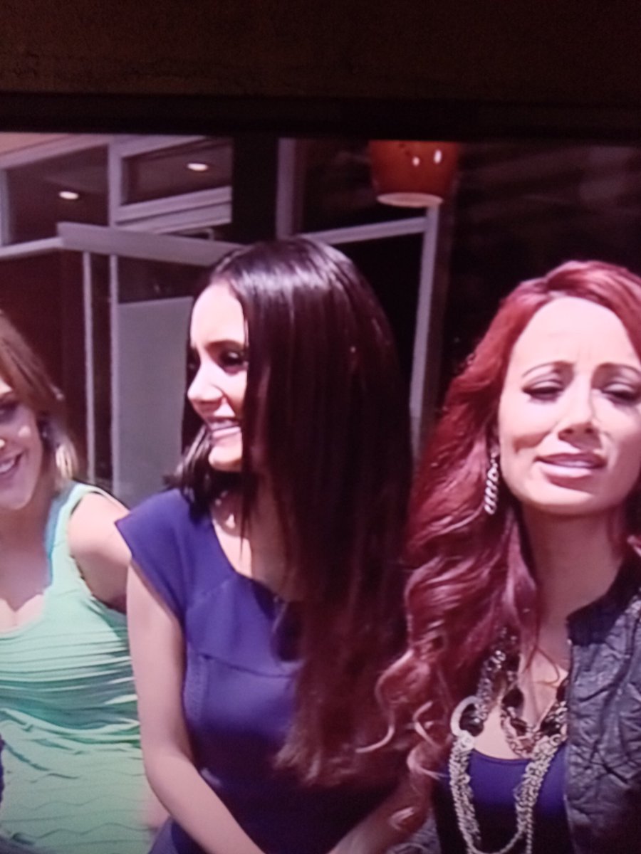 Efren_Arianator's tweet photo. Mira lo que ando viendo @barbaraig  🥰😍 https://t.co/Q0FChGTM8v