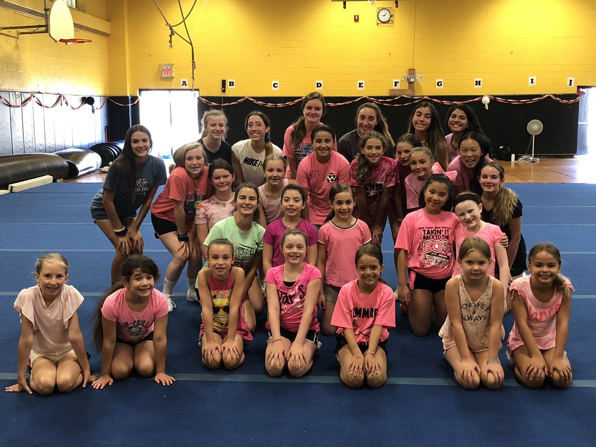 CommackSchools's tweet photo. The Mini Commack Cougars had an amazing time learning to cheer, dance, stunt and tumble at cheer camp this week with Coach Fluger and the varsity cheerleaders! #CougarCamp #MackSummer #fly https://t.co/Z7tE6QAsij
