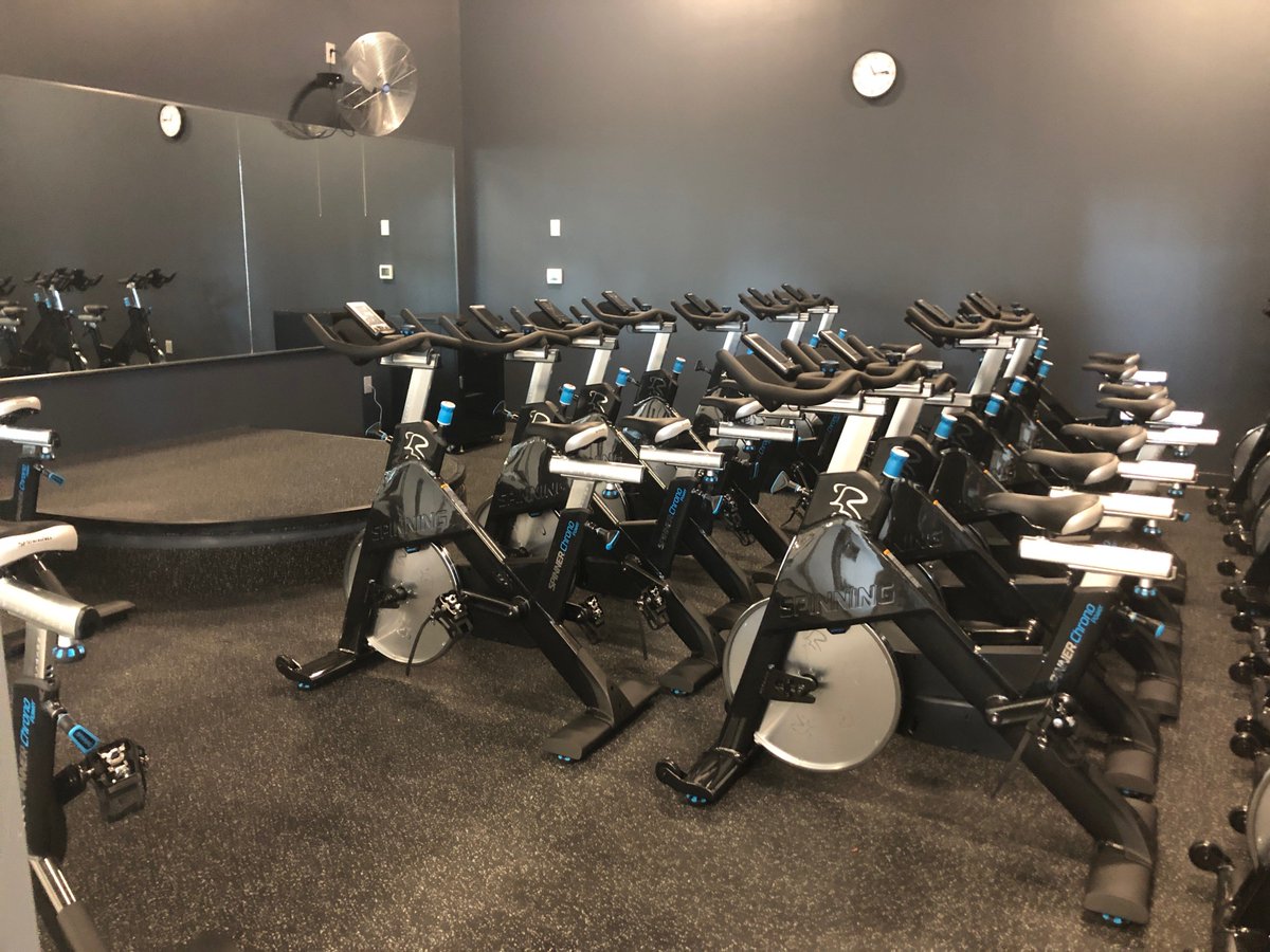 Our doors are officially OPEN at O2 Fitness Friendly Center! 🎉

#Greensboro, come on in for an inaugural workout - we're open until 9pm tonight &amp; 7am-7pm Saturday and Sunday

Classes and Kids Club will be available starting tomorrow. See you soon at 708 Pembroke Road!