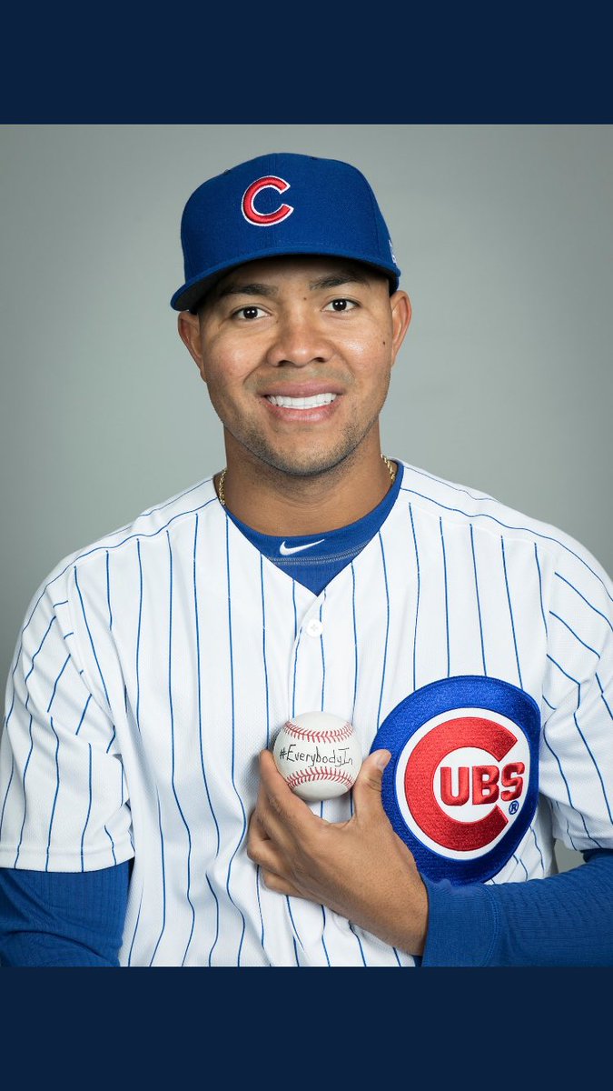 hhicks16's tweet photo. Go cubs go! Q ball was phamtastic. Javy and Heyward lead the offense. #flytheW #lottabaseballleft https://t.co/AAjWYTNN52