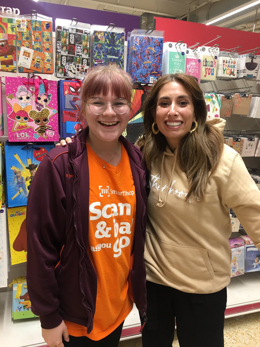 BexCxx's tweet photo. Met @StaceySolomon at work today! Highlight of my Sainsburys career ! An absolute gem, so kind and bloody gorgeous! Her little one was absolutely adorable too, thanks so much for taking a pic with me ! https://t.co/8LjVX2AYTo