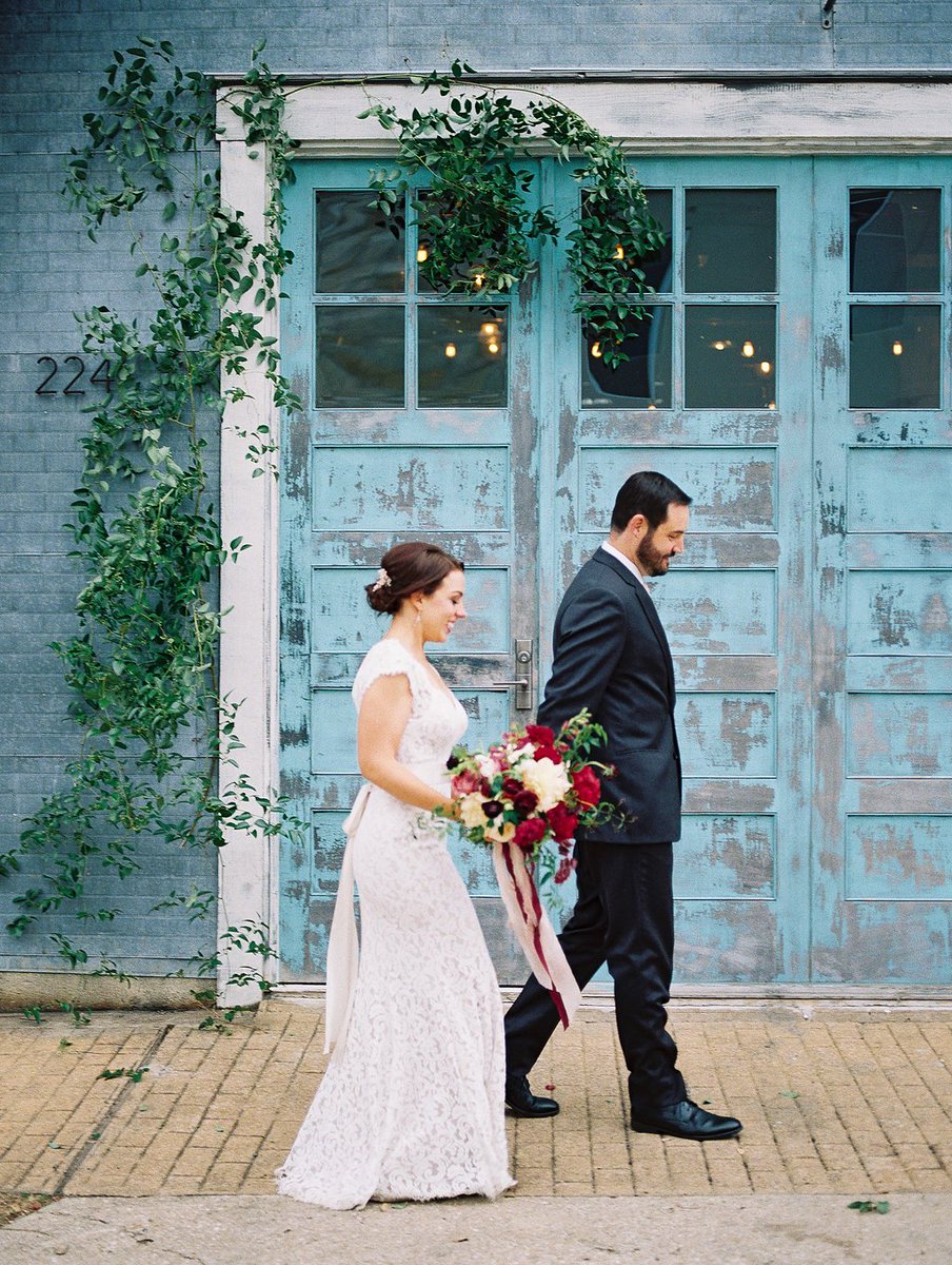 uniononeighth's tweet image. At The Union on Eighth, you can have a #modern #industrial blank canvas at your fingertips so that you can show your story.

Learn more. ow.ly/Lpmp50vhiEh