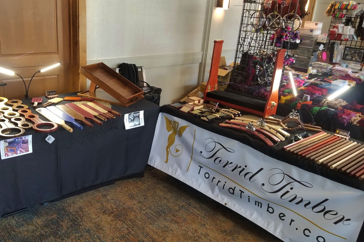 Gonna be open 12-1800 today @thundermtns in the vendors area!
All set up and ready for everyone with some new things like wooden handcuffs and stickers with your purchase.
Come say hi!
-kitten
#torridtimber #kinkywoodworker #bdsm #vending #inclusivekink #accessiblekink #kinkster