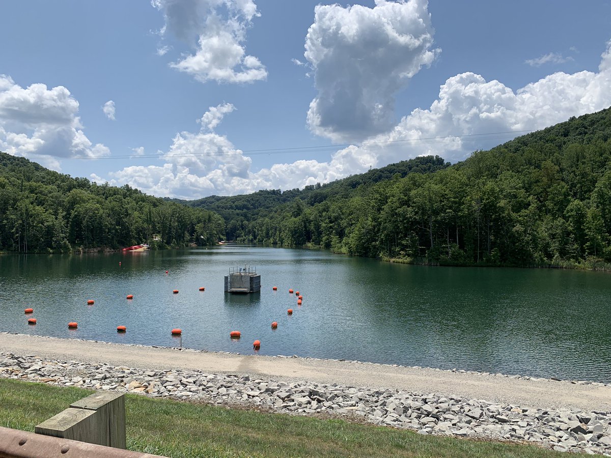 tagesthemen's tweet photo. Weltpfadfindertreffen in West Virginia: Jugendliche aus 150 Ländern sind hier. Alle betonen große Gemeinsamkeiten. Gibt auch Unterschiede: Gastgeber USA haben einen Schießstand auf dem Gelände errichtet. Finden viele unpassend, da auch Jugendliche aus Kriegsgebieten hier sind. https://t.co/kIWIGcVb1E