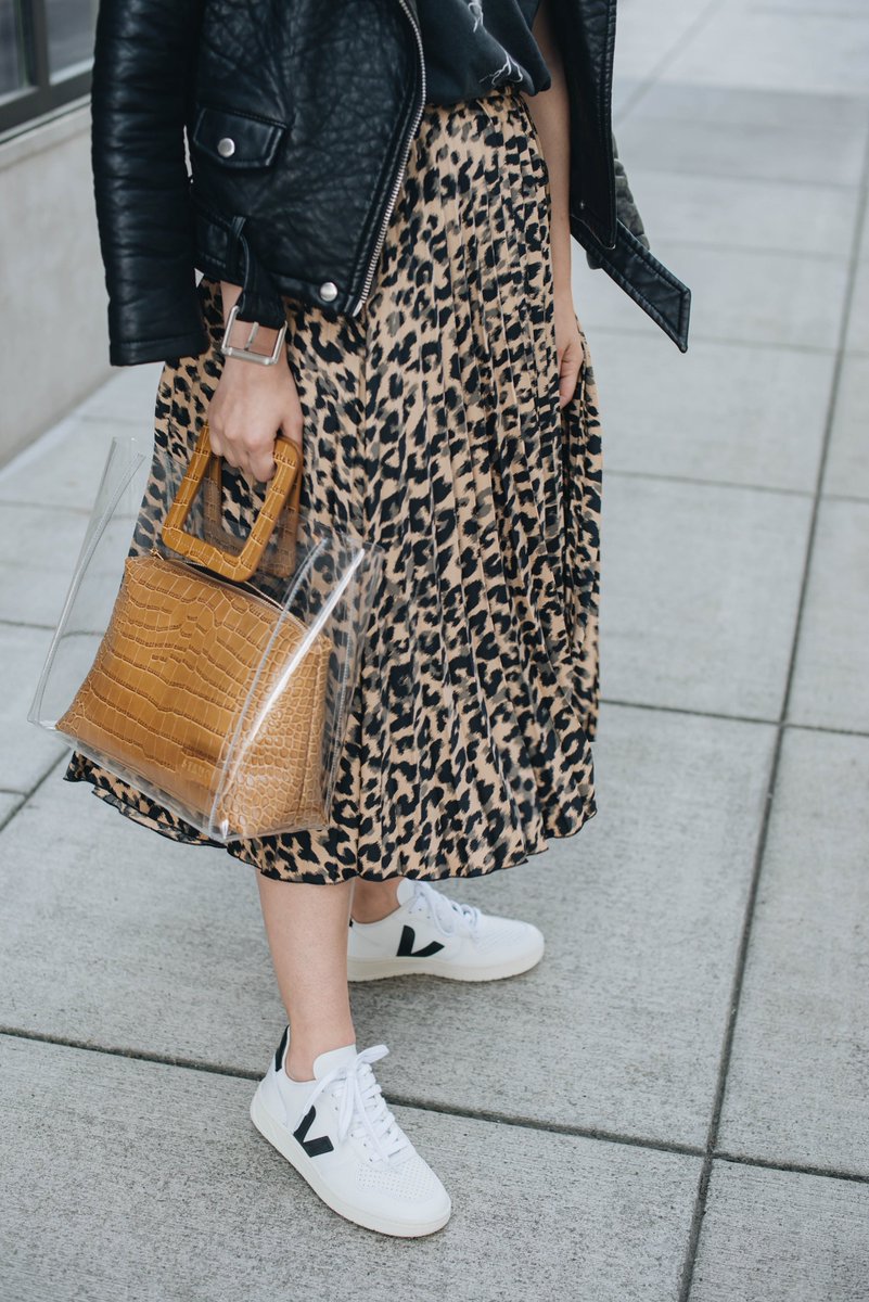 CrystalinMarie tweet media