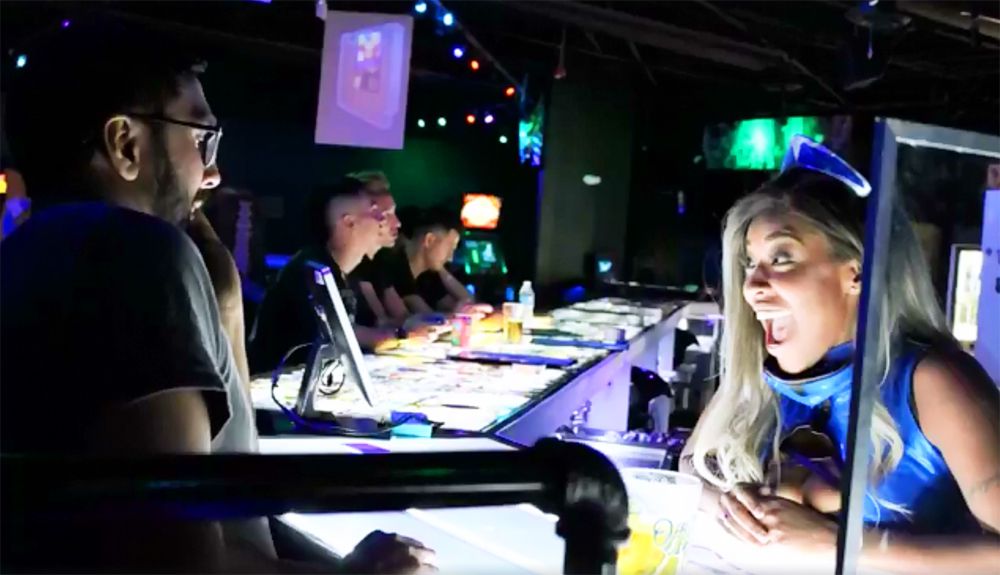 Tracking: Test run the Player 1 Video Game Bar this weekend. vegas.eater.com/2019/7/26/8931…