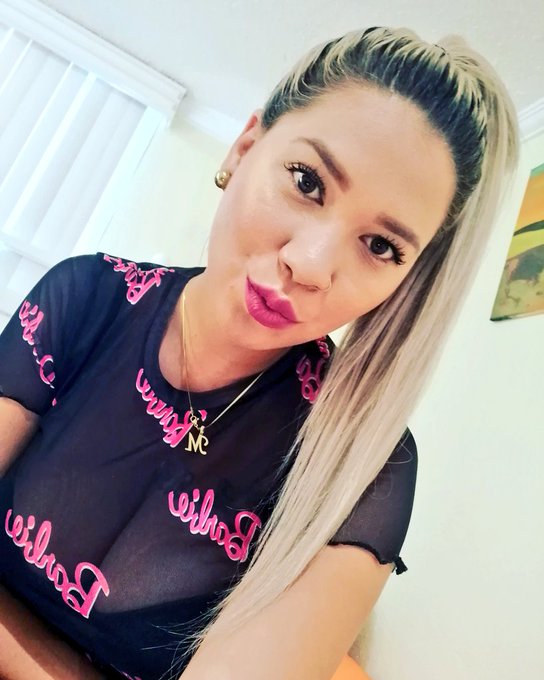 Barbie 👑💎👄🌻 https://t.co/lhZfJyOoTK