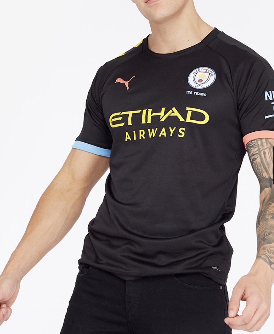 FootTshirts's tweet photo. متوفر تيشيرت #مانشستر_سيتي  الأحتياطي 2020/2019 الآن في متجرنا .. https://t.co/ADNvR5LMuI