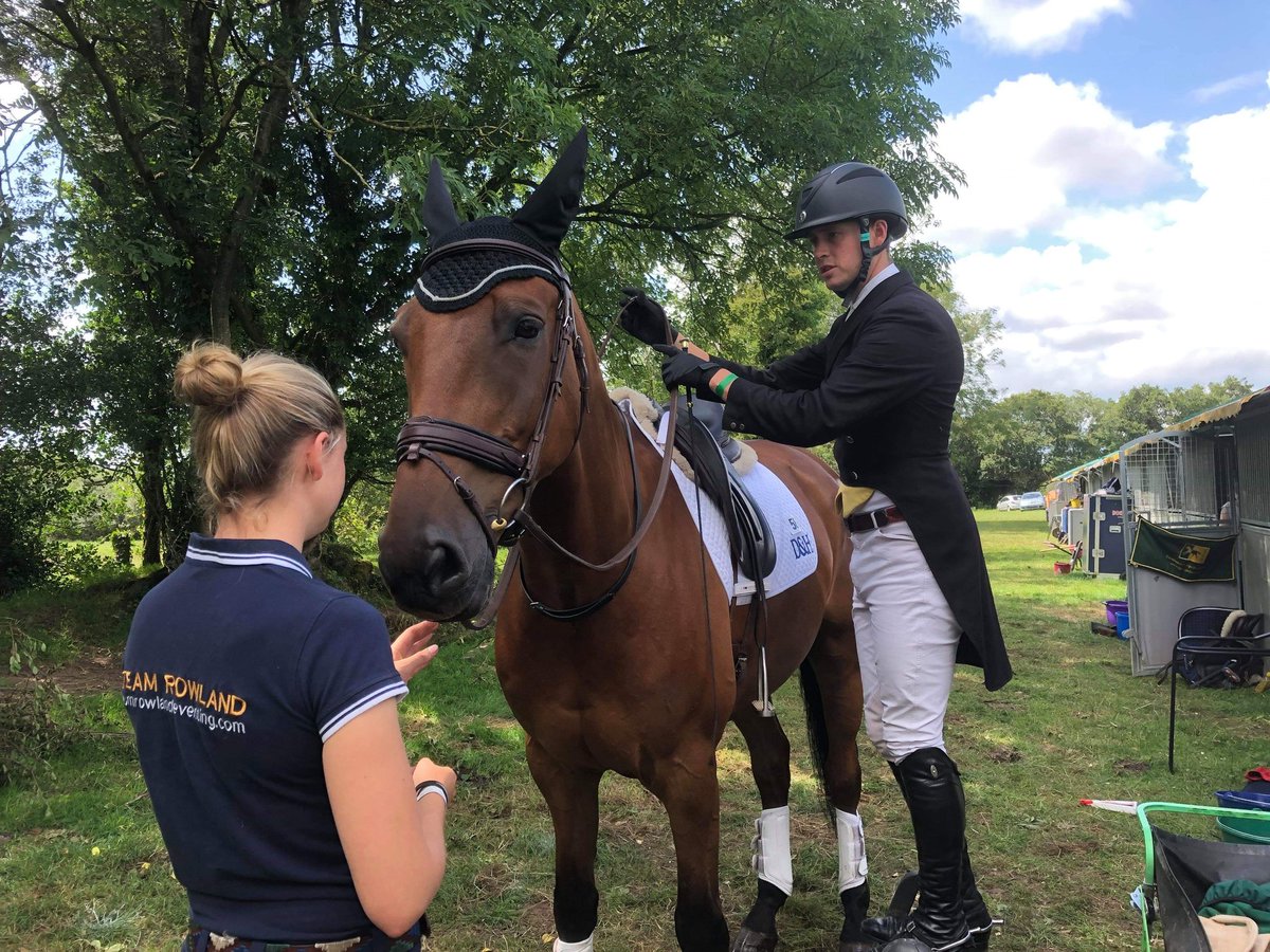 Tom Rowland tweet media