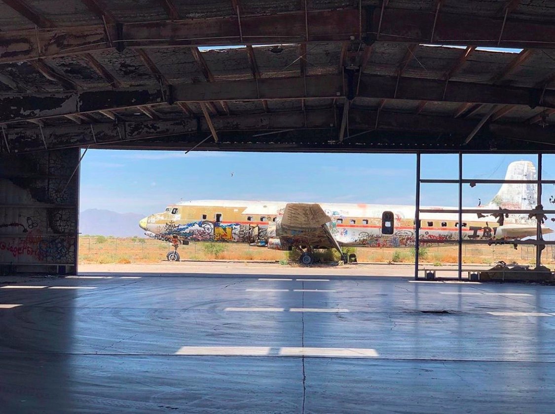 AZDrifter480's tweet photo. ...with its original triangular configuration modified to accommodate early jet aircraft of the 1950s. During the 1960s, it passed on to civilian control as Goodyear Airport, then as Memorial Airfield. No hangar space existed at the airport until the late 1970s,...
#travel #WWII https://t.co/Mt8hcoHvFk