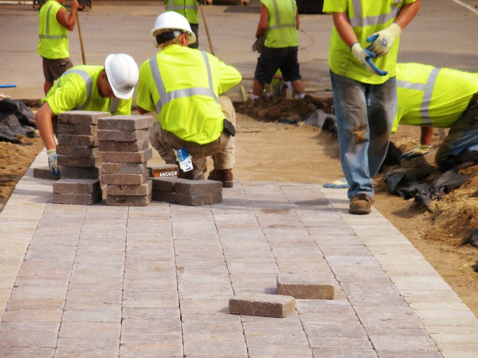 OIlandscaping's tweet image. Brick by brick – the Outdoor Innovations team takes their time to carefully craft your outdoor projects. Visit our website gallery to see more of the work we’re dedicated to.
.
.
.
.
#outdoorinnovations
#outdoorliving
#construction
#landscape
#constructionwork
