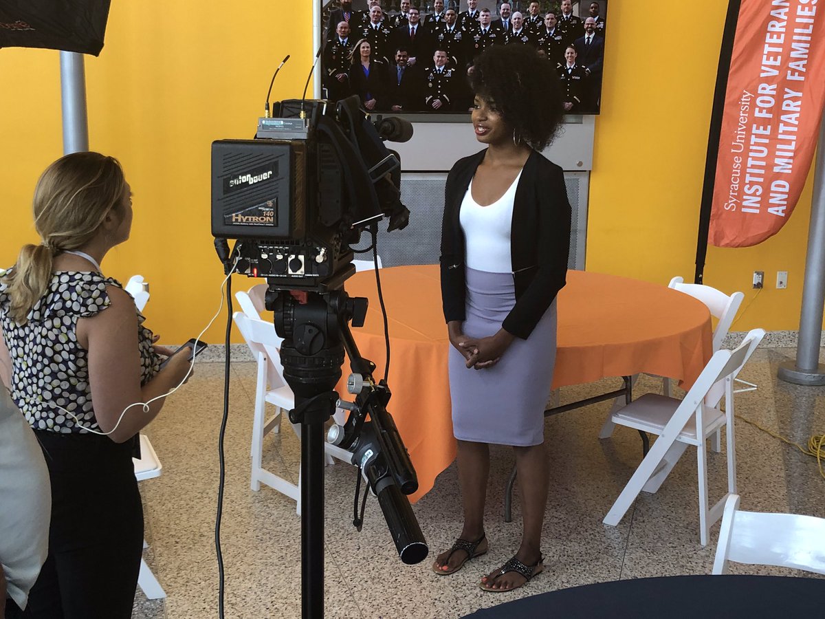 SyracuseUToday's tweet photo. Coming up today on @SquawkCNBC: @contessabrewer spotlights @IVMFSyracuseU leaders and #EBVSU veterans in a story about the biggest challenges facing women veterans today. Tune in! @Harri8t @SyracuseU https://t.co/3eyUcxY37i