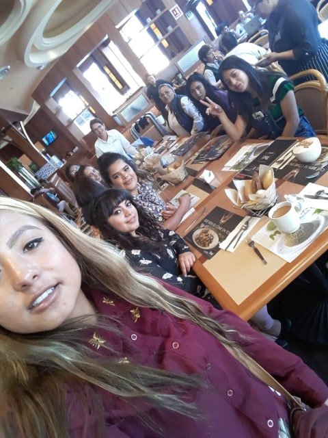 lumob15's tweet photo. Disfrutamos un buen momento de clase y aprendizaje divirtiéndonos, gracias a mis alumnas de ICATEQ, las voy a extrañar🥰 https://t.co/yHu5pQsdGA