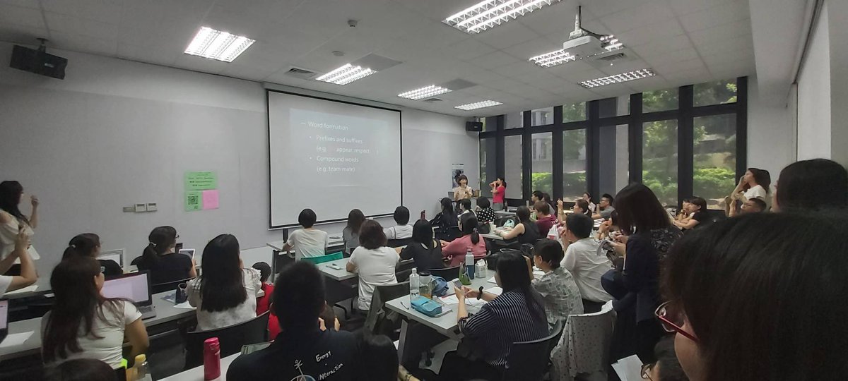 Judywwliao's tweet photo. This morning I shared how to teach vocabulary using #Seesaw with a group of enthusiastic teachers, who found teaching this way fun and interactive. Many thanks to #DancewithStars for all the arrangements. I’m pleased to be part of the grand event. #everyonecancreate #ADE2019 https://t.co/N4txX3v9Wd