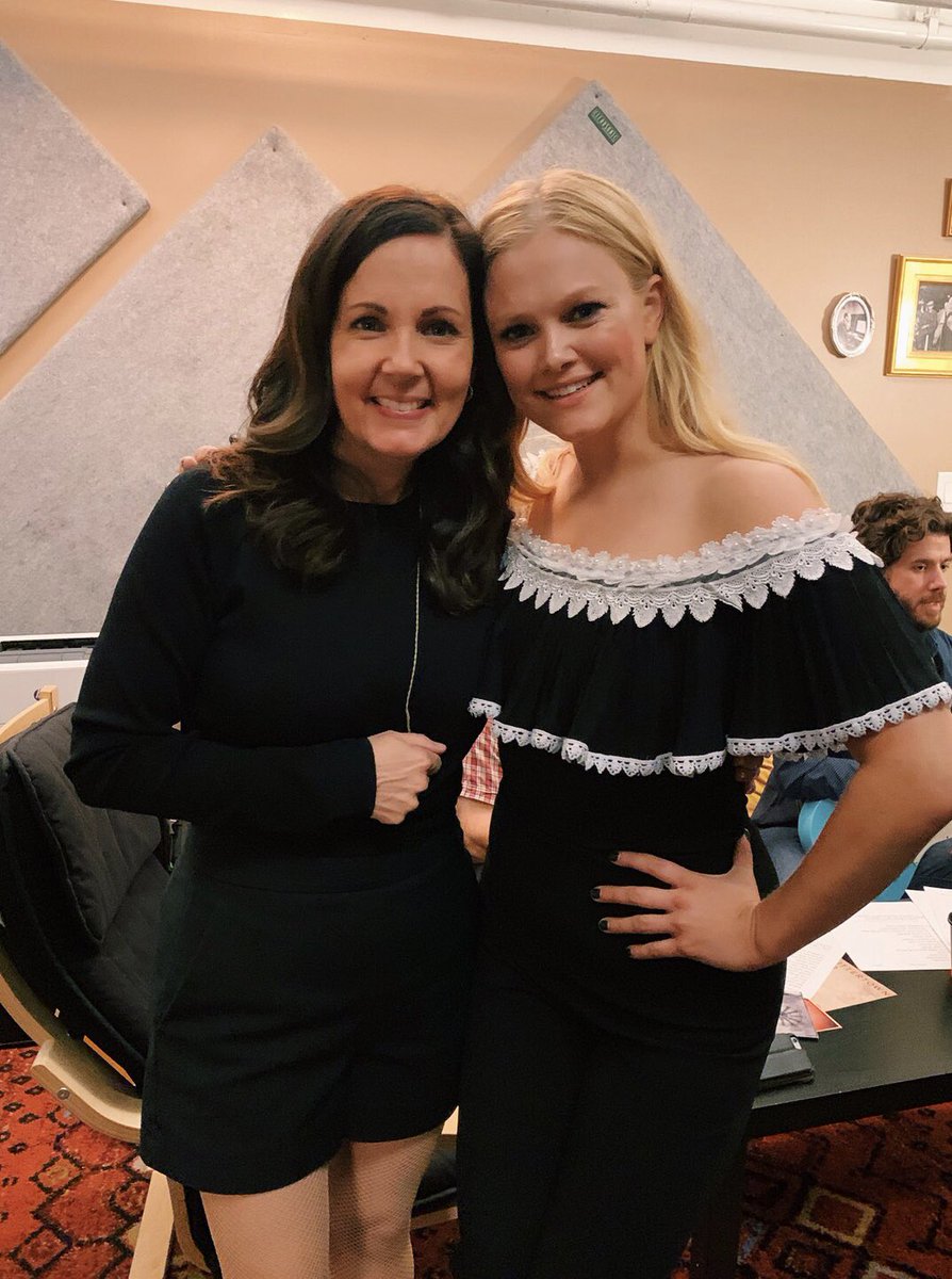 _CreativeNation's tweet photo. The #ReturnToBittertown tour had a stop in New York City last night! We’re so excited that @lorimckennama is singing our favorites from her #Bittertown album that she released 15 years ago! Thank you @haileywhitters for joining and making this tour unforgettable. ❤️✨🎶 https://t.co/NvvFuOiZiu