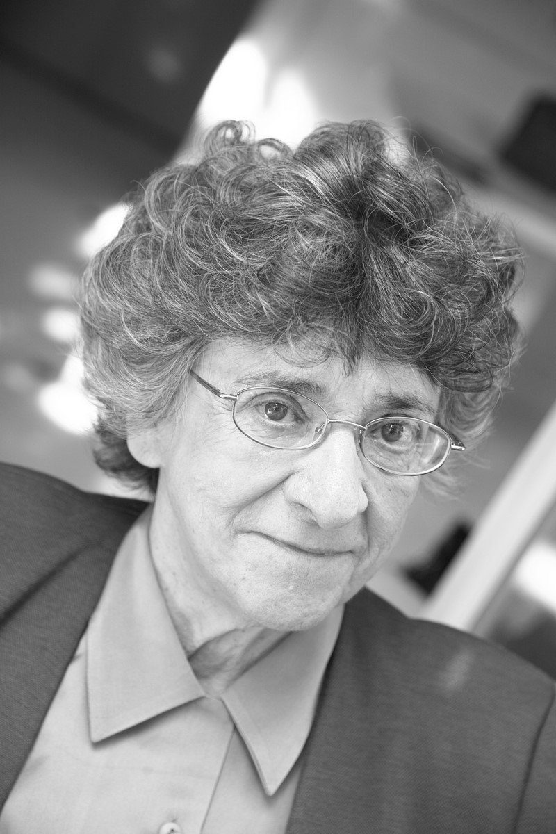 businessndco's tweet photo. Portrait d’Antoinette Fouque : femme d’action et femme d’idées https://t.co/vlHSqqwh0J https://t.co/fM4t5gCHW1