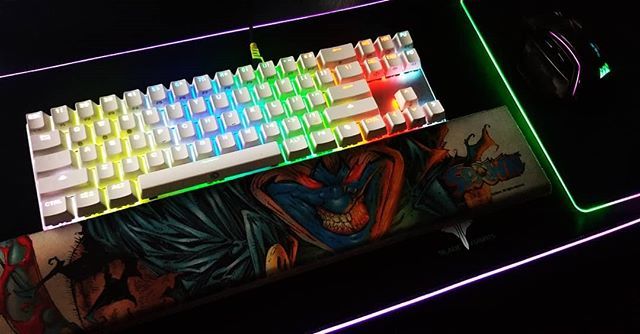 DeadalusFrost's tweet image. There is a huge amount of people that have never heard of @DREVO_US The #calibur was the original $60 game changing #keyboard ❄_6 #DFGaming #pc #DFrostTech #electronicrepair #computer #geeklife #techjunkie #diy #randomtech #computertechnology #gaming… ift.tt/2OjNIFd