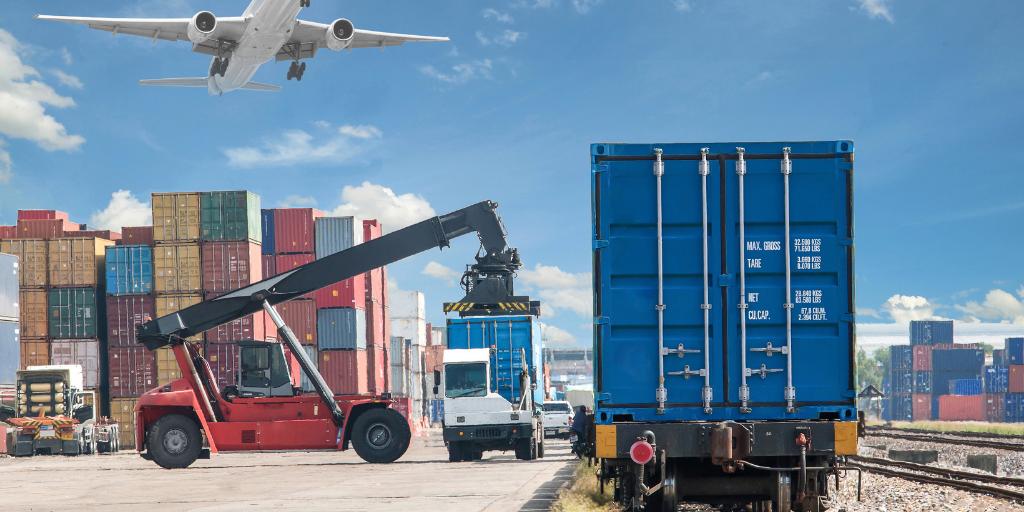 SeaCubeContain's tweet photo. SeaCube sees great opportunities for continued growth in 2019. Read more here: #reefercontainers #drycontainers #shippingcontainers

https://t.co/4EOYrrdF3G https://t.co/QPTzNQLaFp