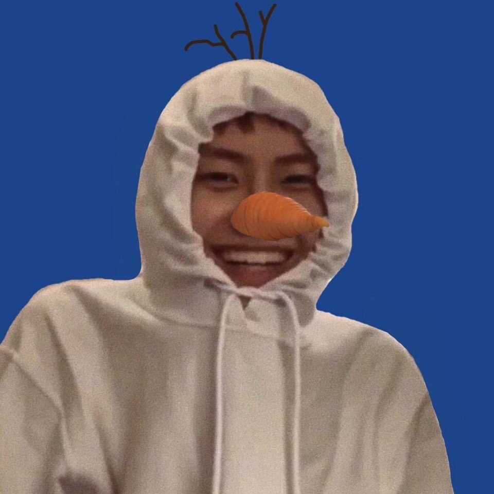 Juwaair's tweet photo. ต้าวโอลาฟฟฟฟ ⛄️❄️ #바이나인_디어나인의우주 https://t.co/VNATLLYTeu