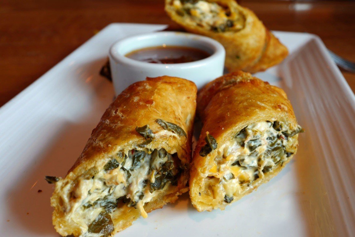 Begin your meal with our Macon Egg Roll made with braised pork shoulder, creamy collard greens, wrapped in a crispy wonton and jalapeno jam dipping sauce. View our full lunch menu at ow.ly/8OHS50u5c3c. #EdgarsBistro #MaconFoodie