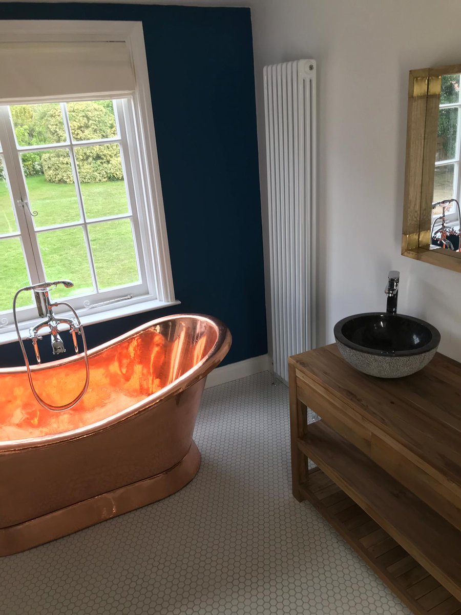 Our Plumber has been hard at work with this amazing Bathroom refurbishment.
Why not get in touch with any plumbing or bathroom works your considering.
Email - Info@turners-construction.co.uk
Tel - 01394 613131
#bathroom #felixstowe