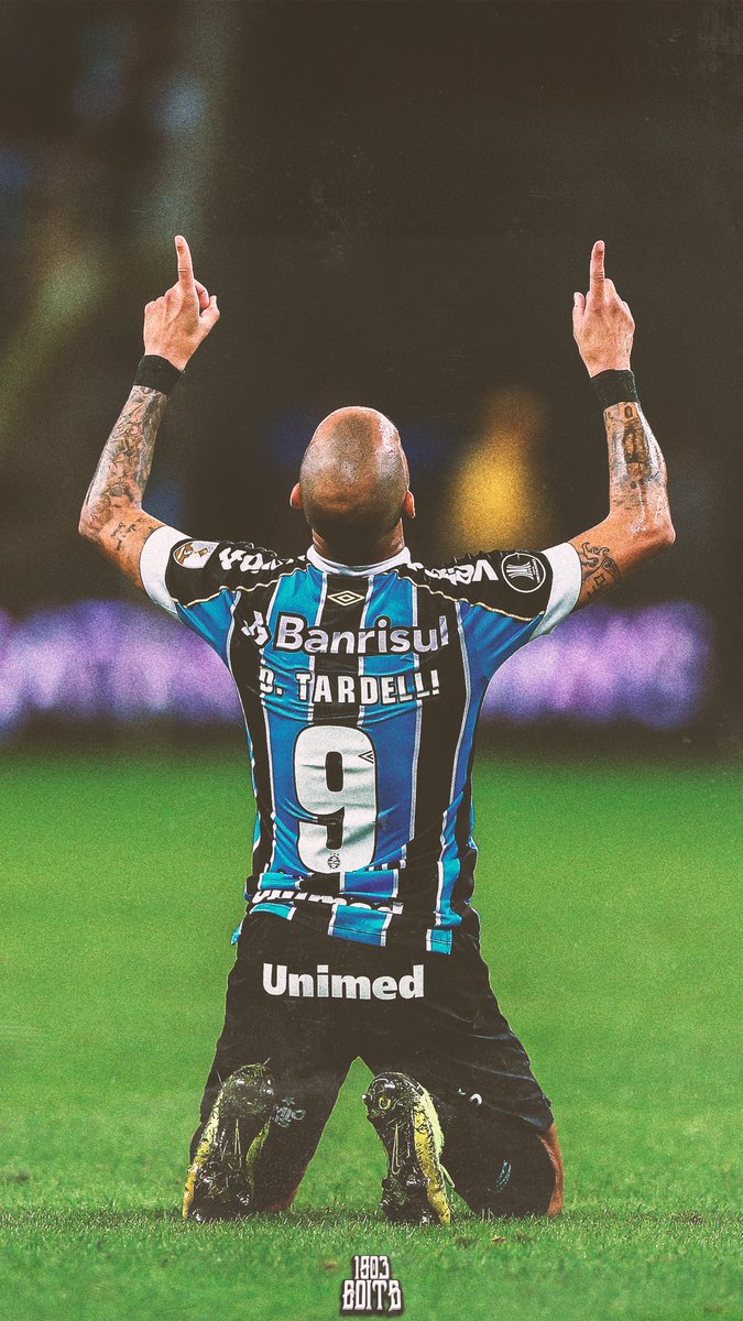 1903edit's tweet image. Que vitória, meus amigos!

RT para ajudar na divulgação!!