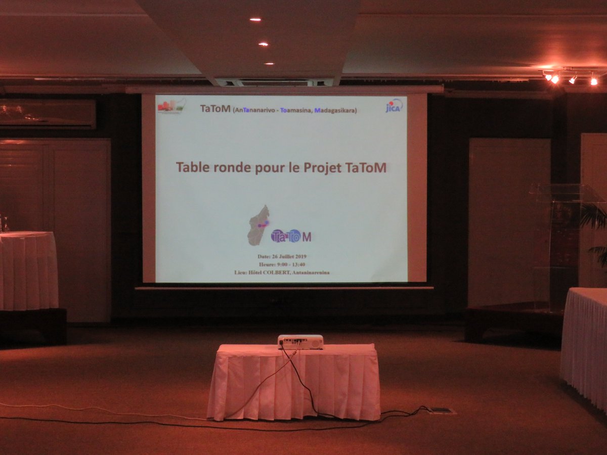 MATP_GOV_MG's tweet photo. #TaToM -able ronde pour présenter généralement le projet #TaTom, son avancement à ce jour, sa présentation sur la Vision de Développement, son contexte actuel à Madagascar, ses zones concernées ainsi que ses projets hautement prioritaires aux Partenaires Techniques et Financiers. https://t.co/LwUVu4iCgL