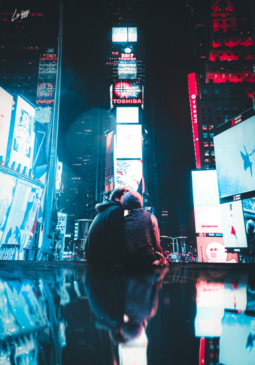 No Strangers.
Made with pictures from #Unsplash
#lightroom
#Photoshop