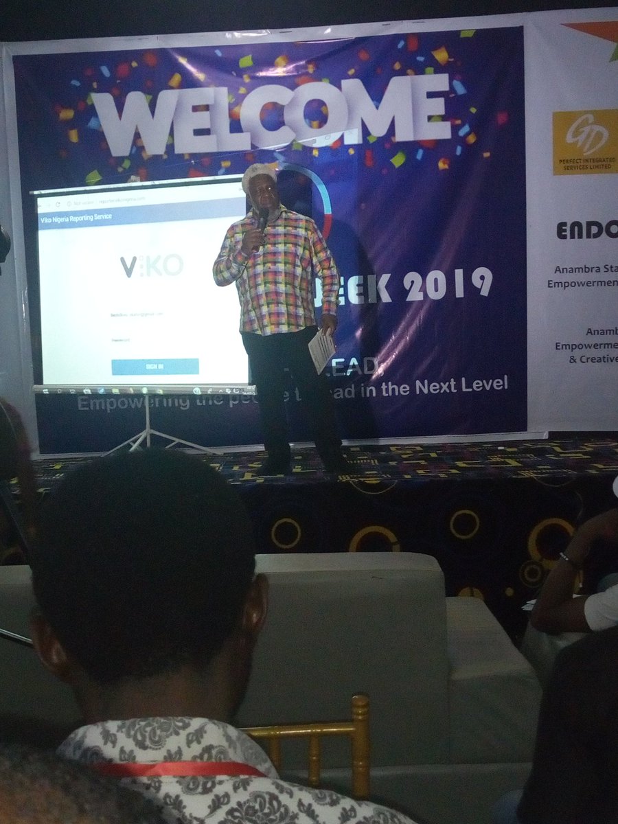 Stanimart's tweet photo. #DPWeek2019 day 5. Final day.
"There's a gestation period. A period uar expected to crawl, walk, and run!"
You have to work to earn.
~Sir Chido Obidiegwu.
(Special Adviser to Anambra State Governor on Environment).

#digital #entrepreneur #digipreneur #digipreneurhub https://t.co/mBjeZ9LGOo