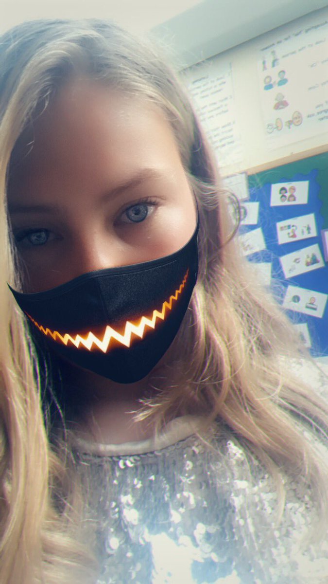 baileyrogers15's tweet photo. Summer school gone let’s enjoy the summer al miss Marlene my SNA https://t.co/kSqgKLvsOB