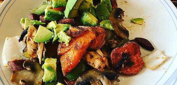 Summer Veggie Skillet Recipe: bit.ly/2Jf5Ji6

#YUM #summerfood #healthy #veggies #gearup4life #herbphilipsons