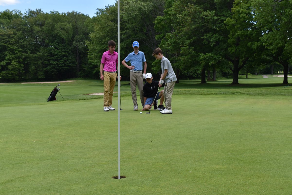 BOYNE_Golf's tweet photo. Happy Youth On Course Day! Any junior golfer with their @yocgolf card can play The Moor after 2pm FREE today and everyday! Let's #GrowGolf together on #YOCDay
https://t.co/spUrzJLqZm https://t.co/tEDpbyVSHY
