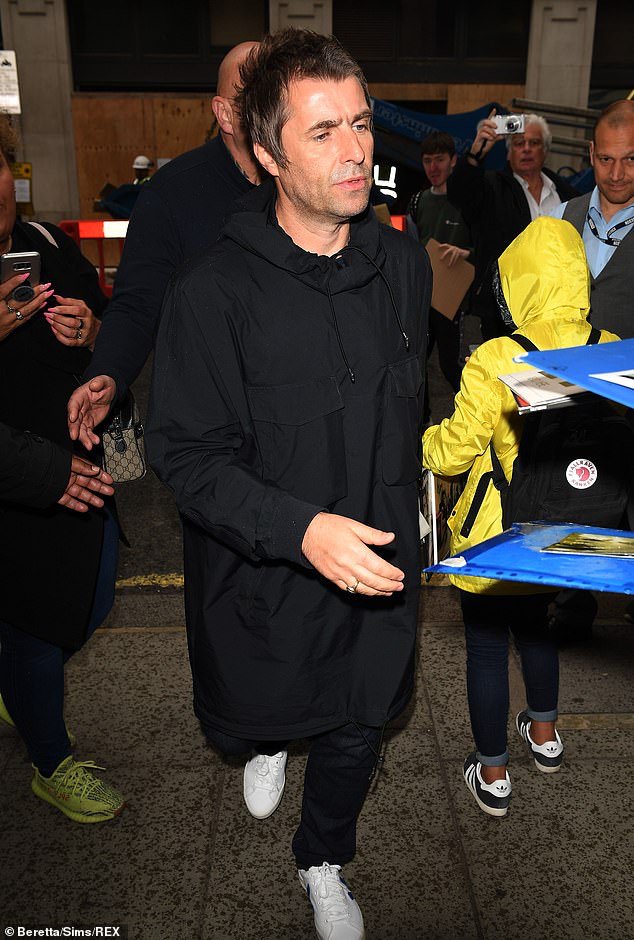 liam gallagher trainers