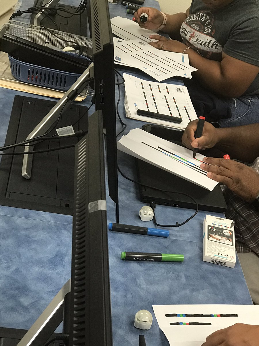 iamshendy_'s tweet photo. Ozobot training in session 🤖 @dallasschools @DallasisdSTEM  An urban school district developing future Communicators, Creators, Critical Thinkers, and Collaborators (the “Four Cs”) of tomorrow‼️
#CS4ES #cs4dallas #4cs #CompSciTech https://t.co/cJwH7kqCDT