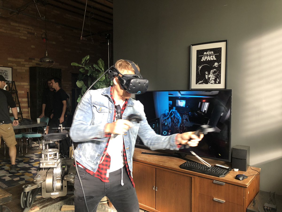 RammJaeger's tweet photo. @KillingFloor @netflix @SlasherSeries @_adammacdonald director of #SlasherSolstice was a total beast slaying zeds in #KillingFloorIncursion VR between takes! It was great meeting you and chatting while I was there. https://t.co/tztIfgLNK0