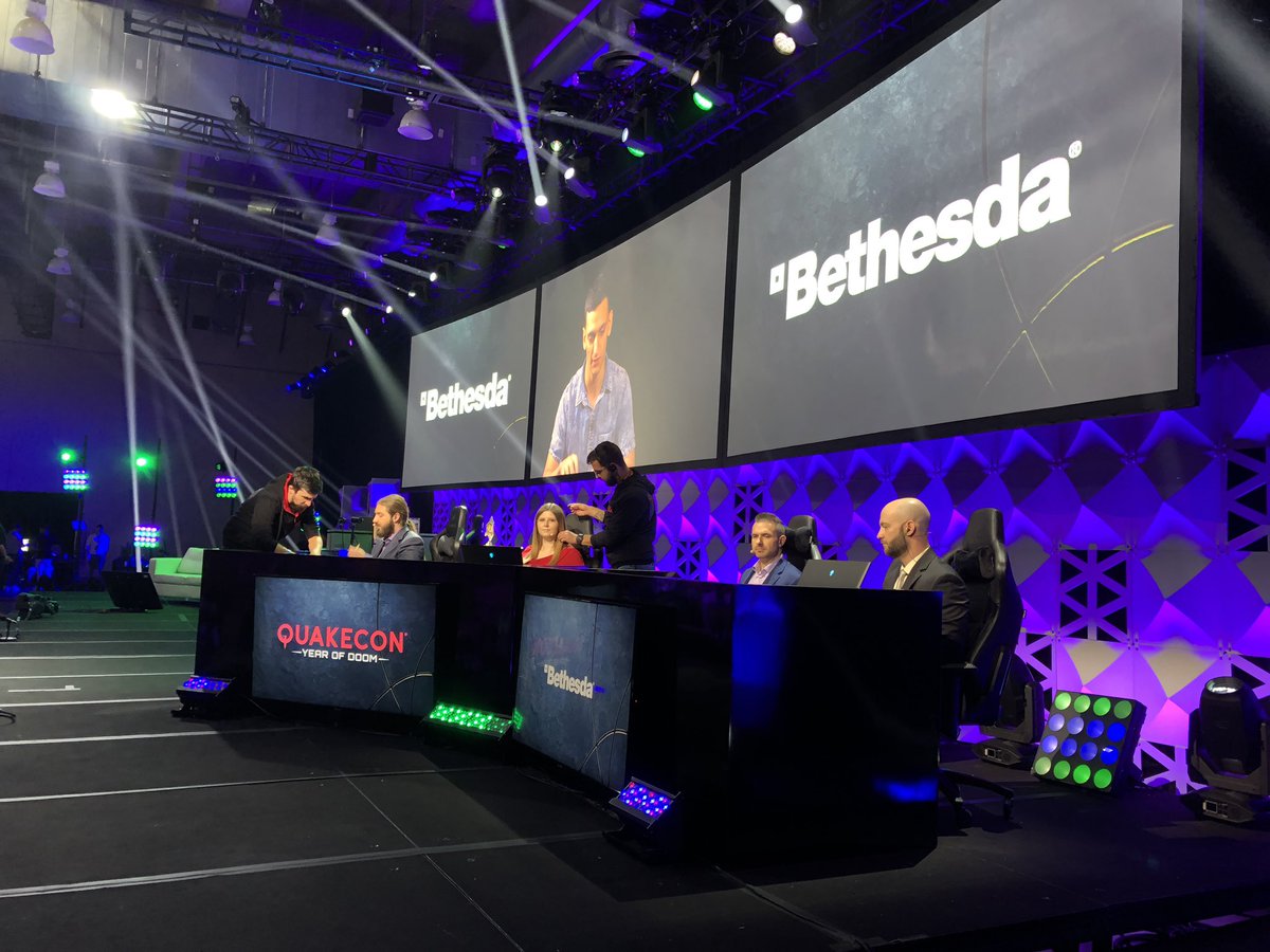 TESLegends's tweet photo. We're getting set for our second #TESLMasters quarterfinal live from #QuakeCon: @karakondzhul vs @WitaCCG! Tune in now at https://t.co/Ii3a1T3wzG! https://t.co/1stsQcq6Jc